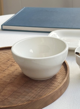 半颗橘子HO 简约雅致白色陶瓷椭圆鱼盘高边带深度鱼盘