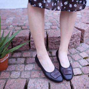 顾芳博歌 真皮女鞋 单鞋 粗跟方扣软底瓢鞋 女浅口豆豆鞋 KUFENBERG