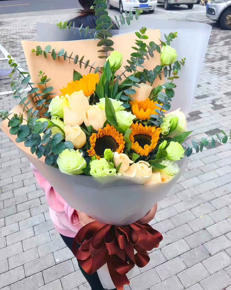 鲜花速递同城向日葵香槟玫瑰花束混搭生日合肥蚌埠宿州花店配送
