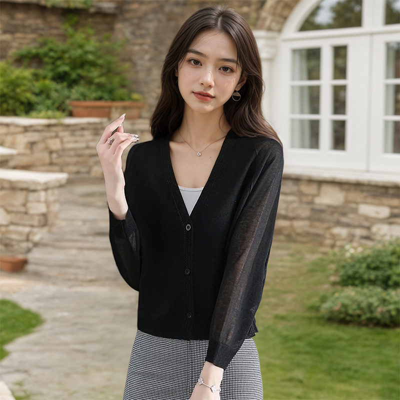 大码黑色防晒空调衫女夏季新款胖mm显瘦外搭针织衫披肩配裙子外套