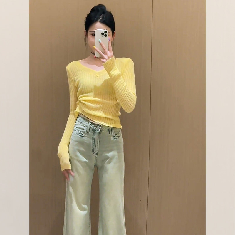 2024早秋新款淡黄色内搭打底衫上衣女高级感超好看长袖针织衫毛衣