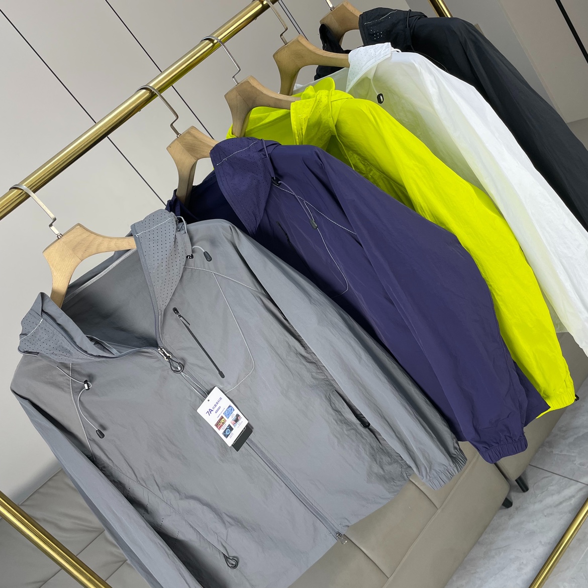 UPF100+抗UV 外贸男装春夏户外休闲速干防泼水轻薄连帽夹克外套潮