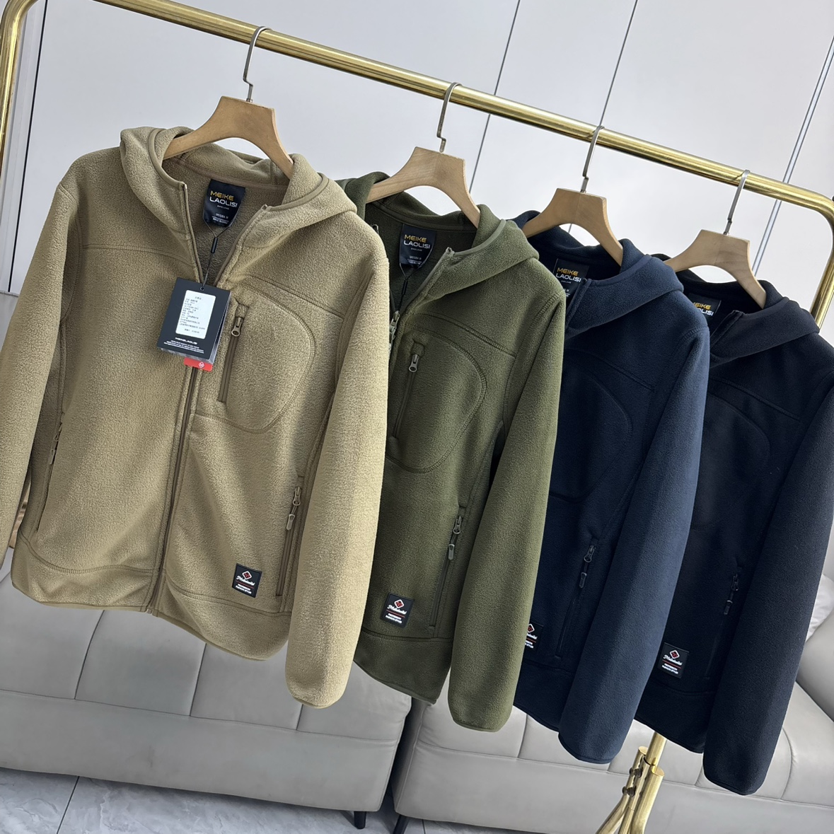 捡漏福利款！外贸男装秋冬抗寒保暖摇粒绒连帽休闲夹克加绒外套