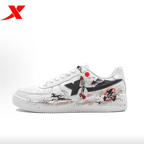 特步板鞋马年限定国风水墨涂鸦