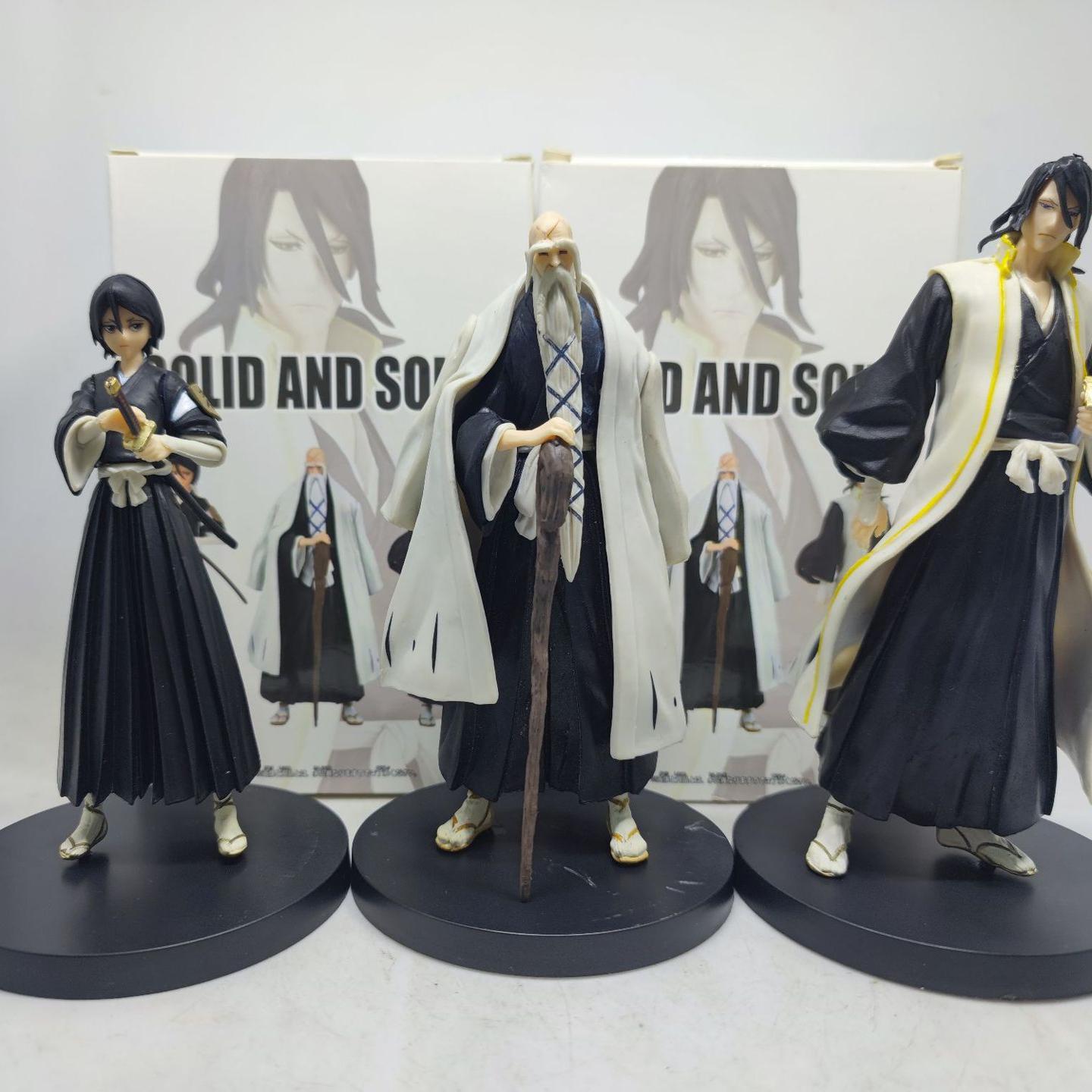 露女王小露朽木露琪亚手办