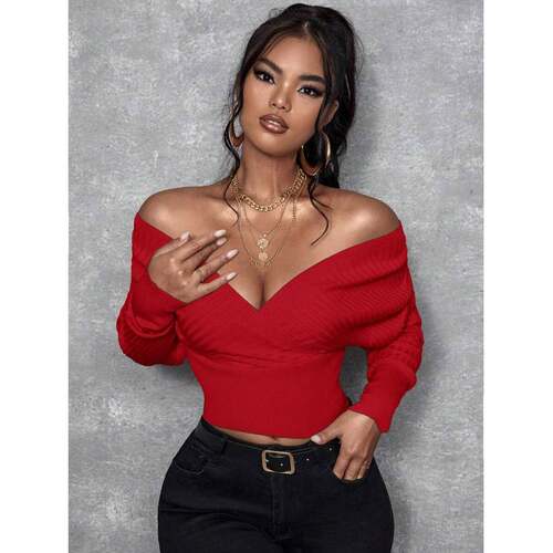 H 39015 Off shoulder knit top 一字肩两穿针织衫
