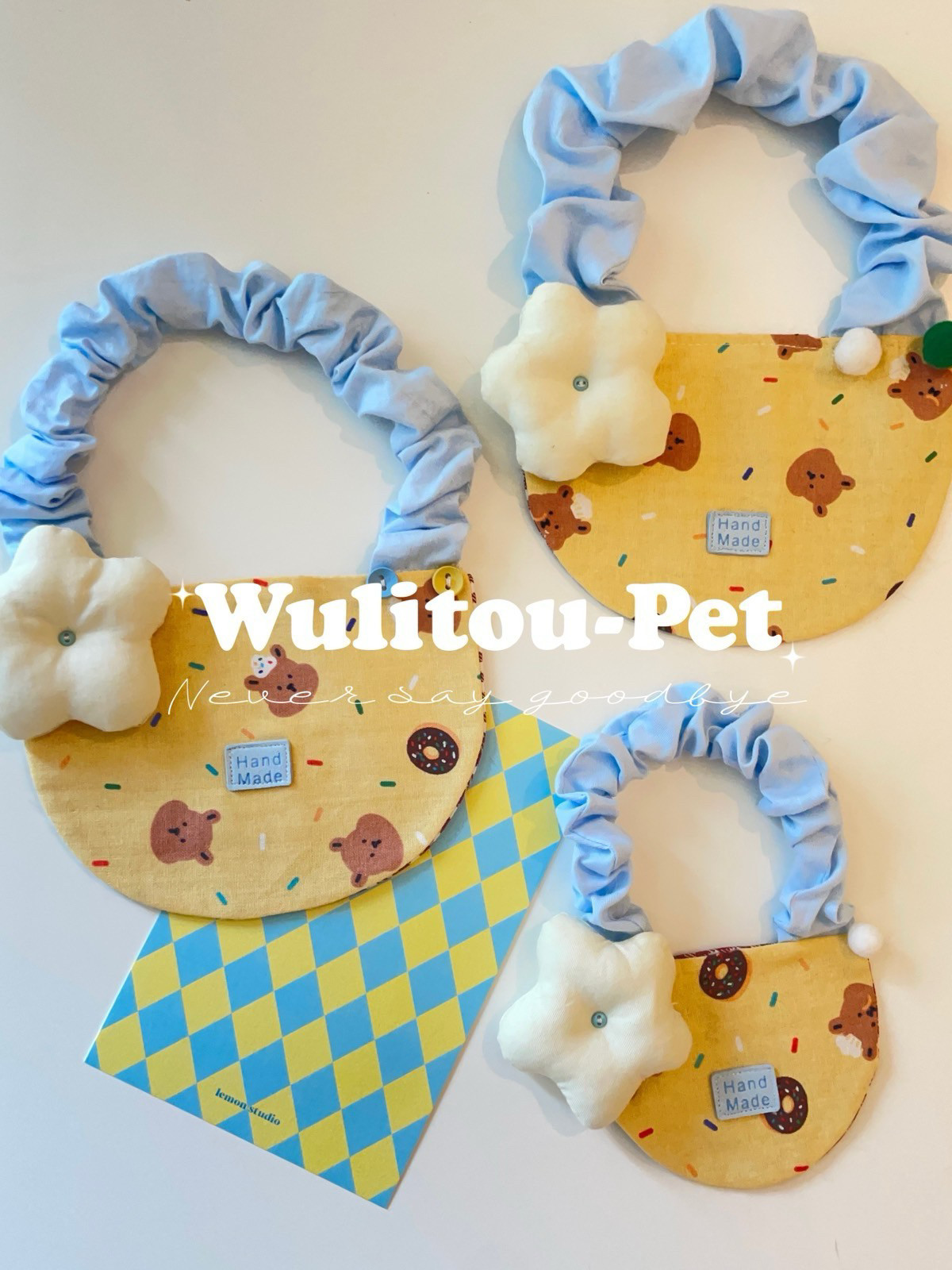 Wulitou：小熊猫咪围兜口水巾狗狗围脖可爱猫口水兜甜宠物装饰品