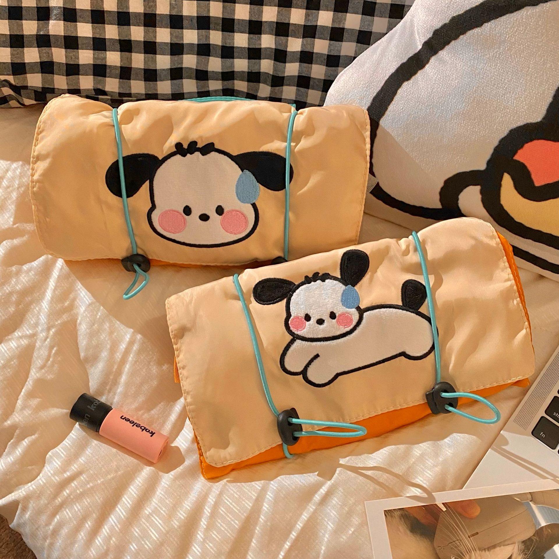 好可爱卡通刺绣小狗四合一化妆包