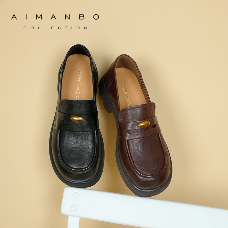 漫步佳人2025秋季新品质感复古乐福鞋软底不累脚小皮鞋百搭女单鞋