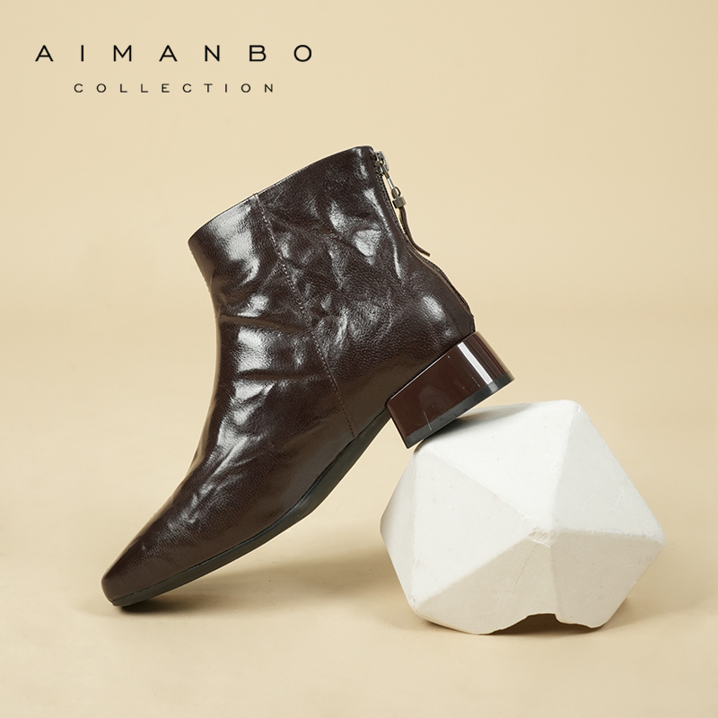 漫步佳人2025冬季新品粗跟显瘦短靴女瘦瘦靴复古方头马丁靴百搭鞋