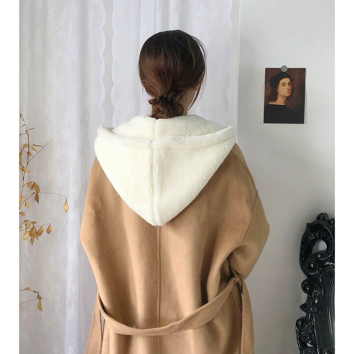 衣服上配的假帽子领连卫