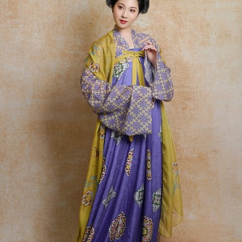 青泠谷原创汉服裙凝夜紫葡萄黄色印花齐胸裙印花上衣套装