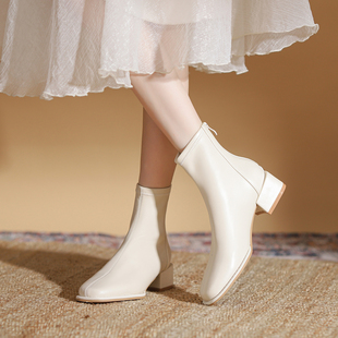真皮版~短靴女英伦风马丁靴2025秋冬新款白色洋气瘦瘦韩系小踝靴