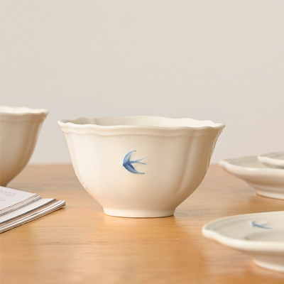 白屿 燕子浮雕米饭碗日式花边家用饭碗陶瓷碗高颜值小号釉下彩碗