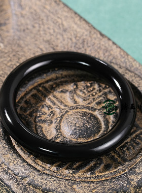 新疆和田玉墨玉手镯圆条手镯