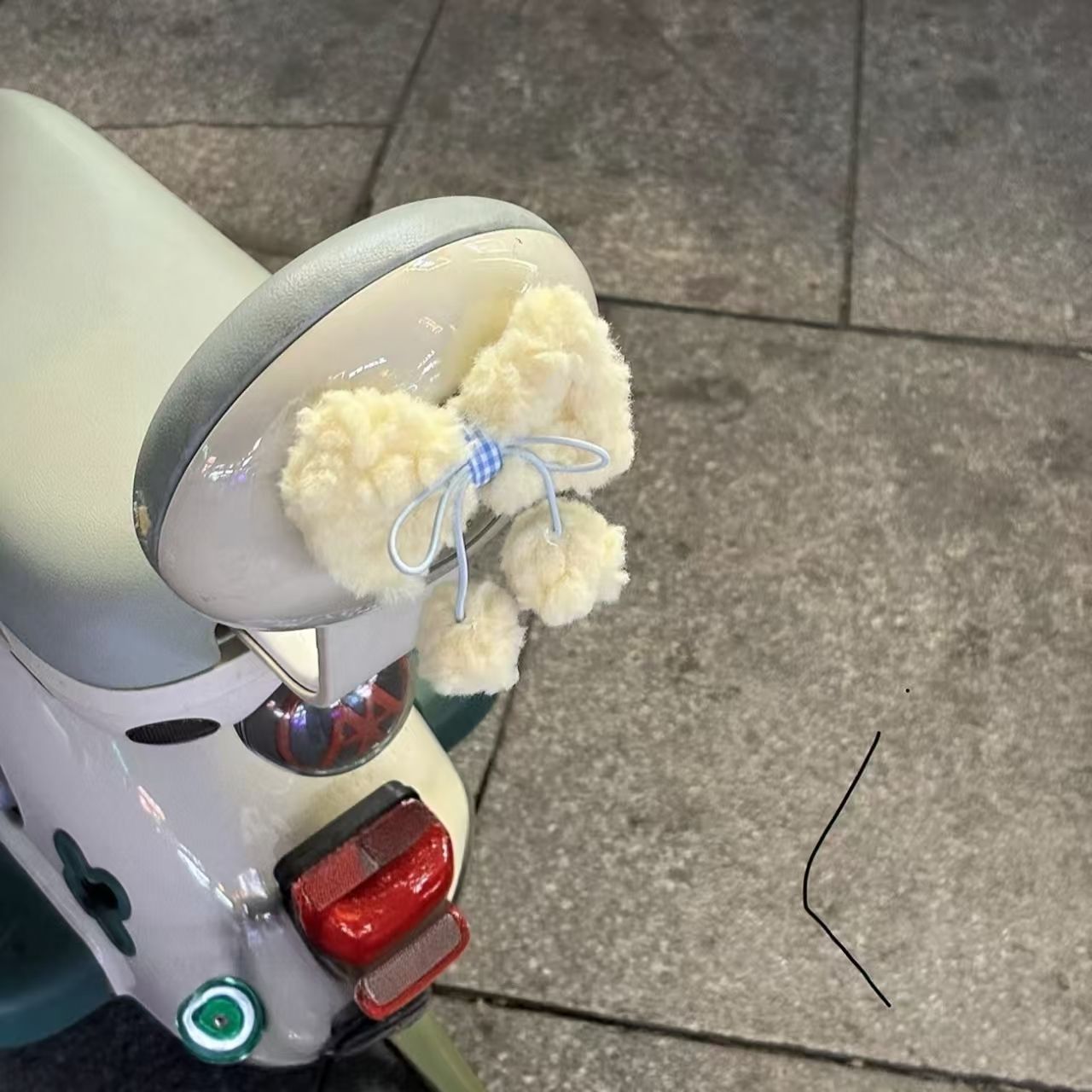 电车装饰小配件可爱毛绒