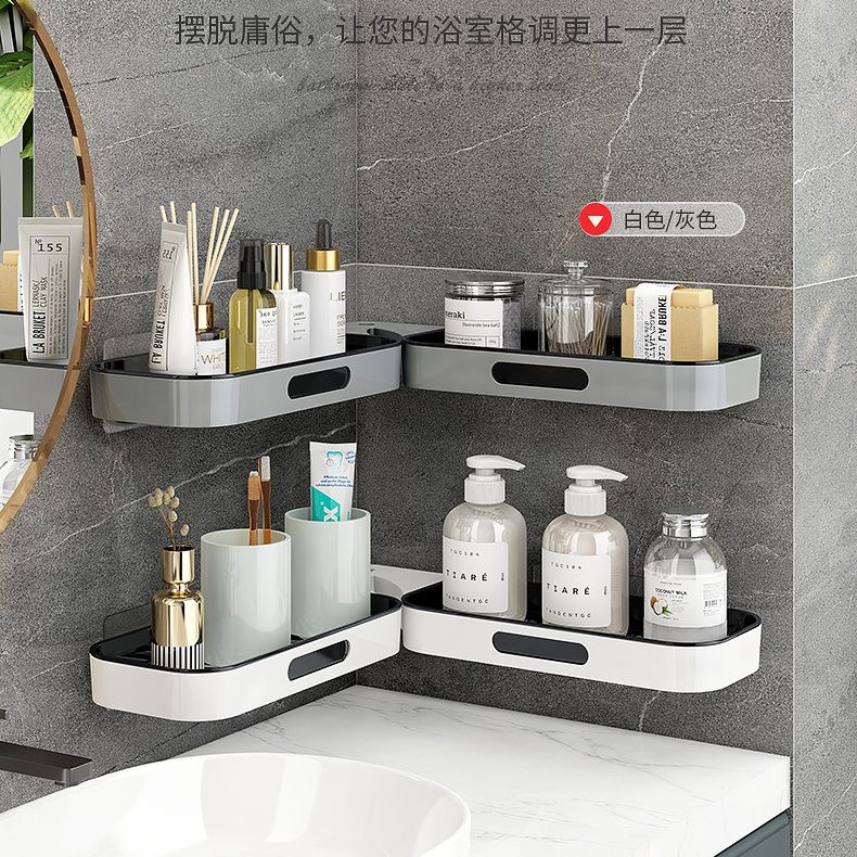 放洗漱用品的架子卫生间