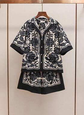 Casual Vintage Floral Print Blouse Symmetrical Art Design