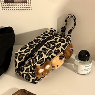 笔袋韩式风可爱豹纹kt猫化妆包女便携式大容量旅行洗漱包内胆网红