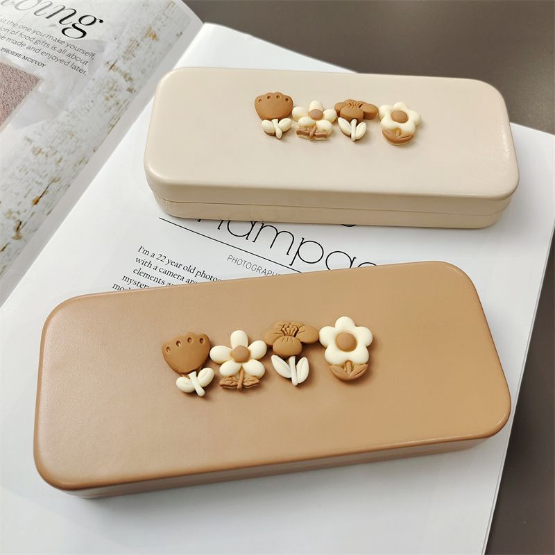 眼镜盒儿童女孩奶咖白太