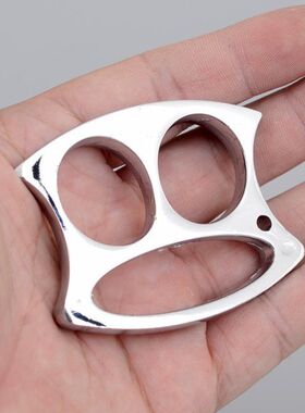 随身防护工具拳套虎指铁