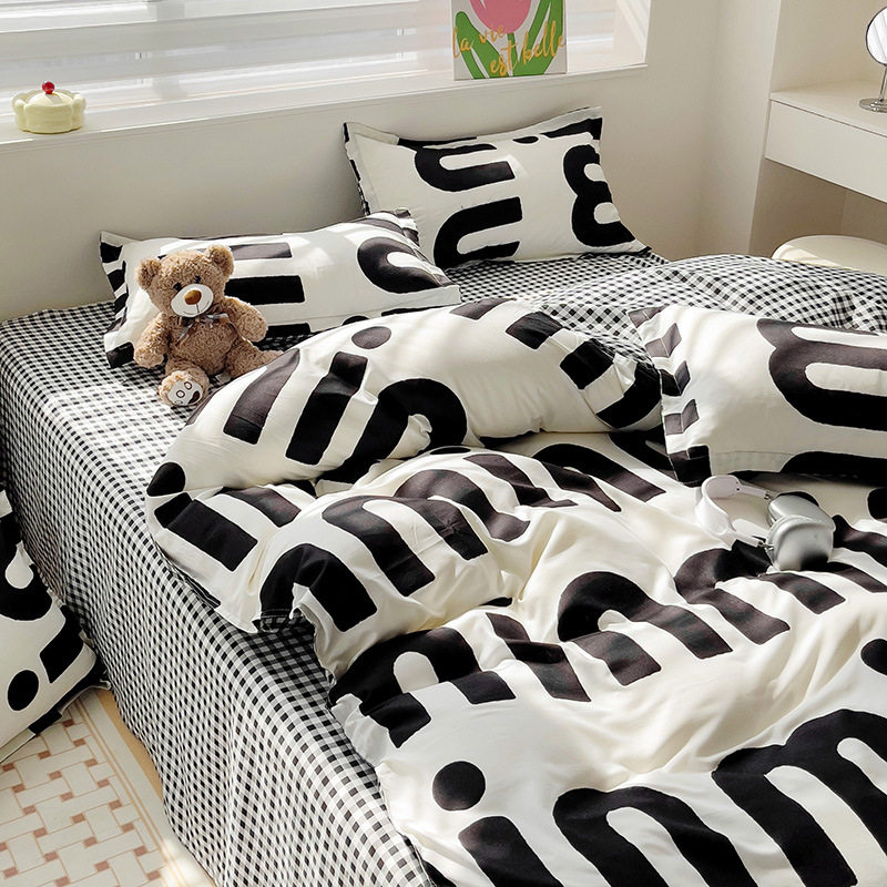 韩系ins心简约黑白字母格子床单被套宿舍床上三四件套1.5m1.8