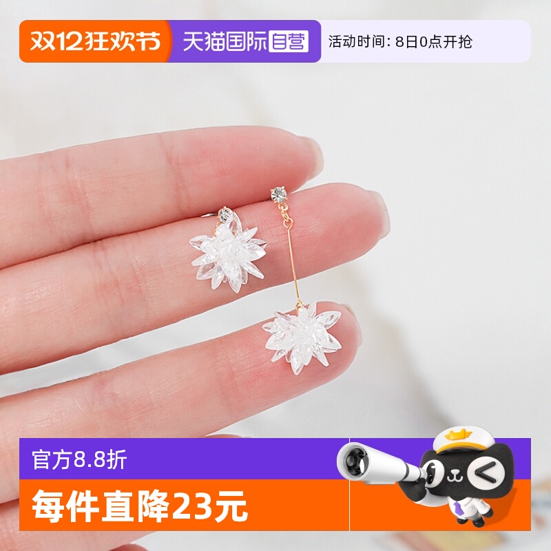 OSEWAYA耳钉女秋冬立体白色雪花