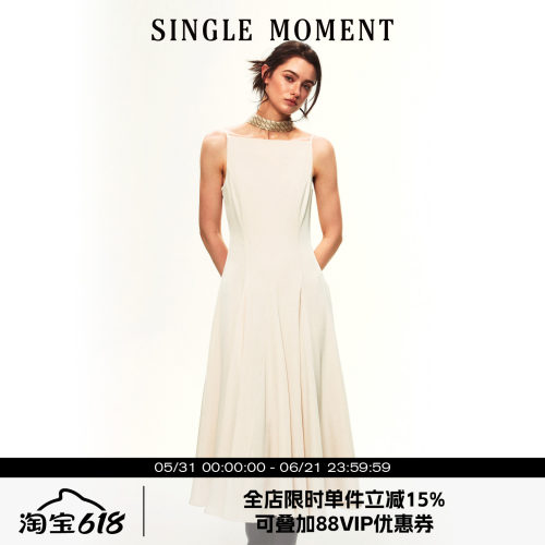 SINGLE MOMENT 26SS夏季法式一字领层次感拼接修身吊带无袖连衣裙