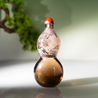 益德成天然发晶非遗内画鼻烟壶