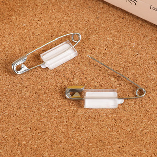 上班工号牌胶片安全别针亚克力贴片扣针pvc胶章勋章底座胸针