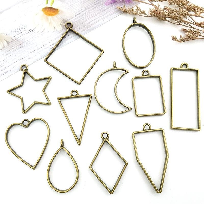 混30个滴胶托边框吊坠框架几何形UV胶定型边框 滴胶套装,饰品/流行首饰/时尚饰品新,其他DIY饰品配件,淘宝优惠券,粉丝福利购,淘宝优惠卷