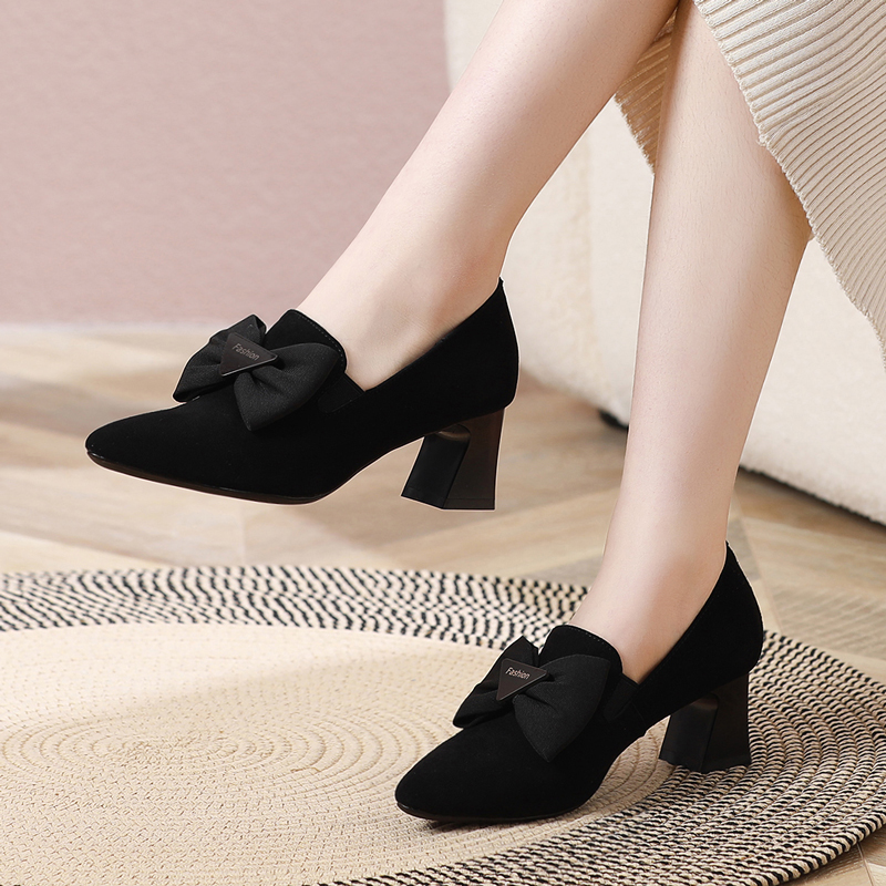 羊反绒尖头粗跟高跟软底大码