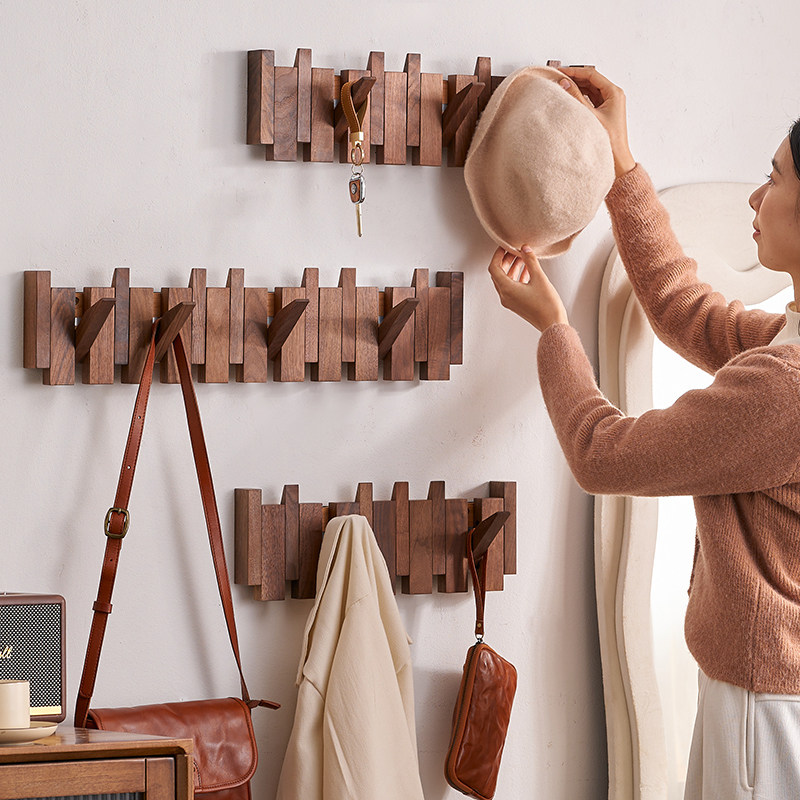 实木钢琴键挂衣架墙上壁挂衣钩卧室玄关入户进门后置物木质衣帽架