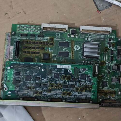 可维修SGDR-AXA01A，NX100轴基板，如图成色议价