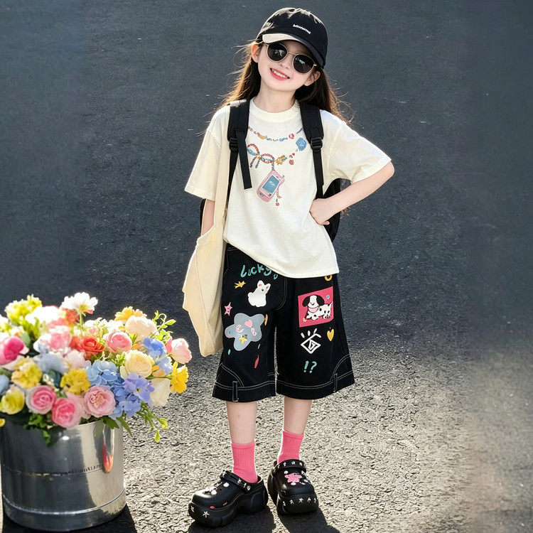 女童酷飒拽姐牛仔中裤夏季薄款2026新款儿童独特漂亮短裤夏天穿搭