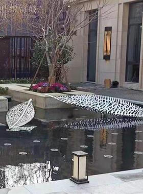 不锈钢镂空树叶摆件立体金属叶子雕塑户外景观售楼部镜面水景装饰