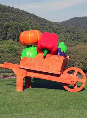 大型水果蔬菜玻璃钢雕塑田园仿真果篮推车农场农家乐景区装饰摆件