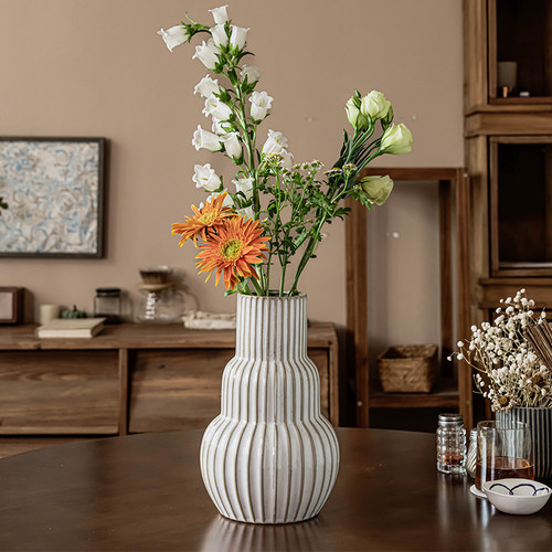 花瓶日式复古风陶瓷家用艺术浮雕