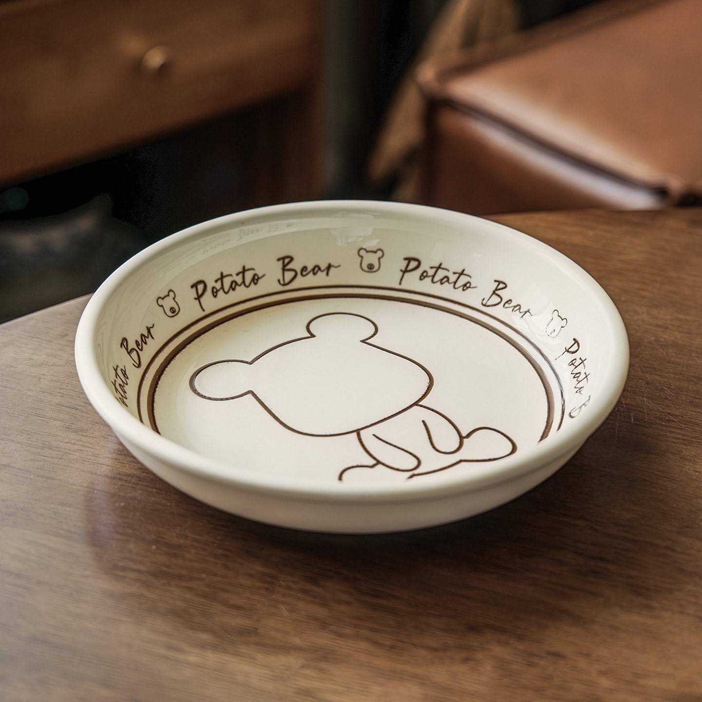 浅盘可爱卡通小熊陶瓷盘子