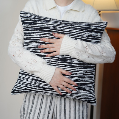 『黑色电波』抱枕沙发客厅现代轻奢飘窗装饰沙发靠枕靠垫抱枕套