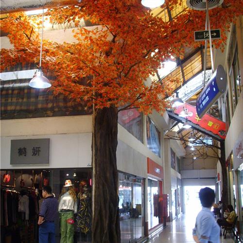 新品厂家定制仿真枫树人造绿枫树红枫叶商场大型包柱许愿枫树