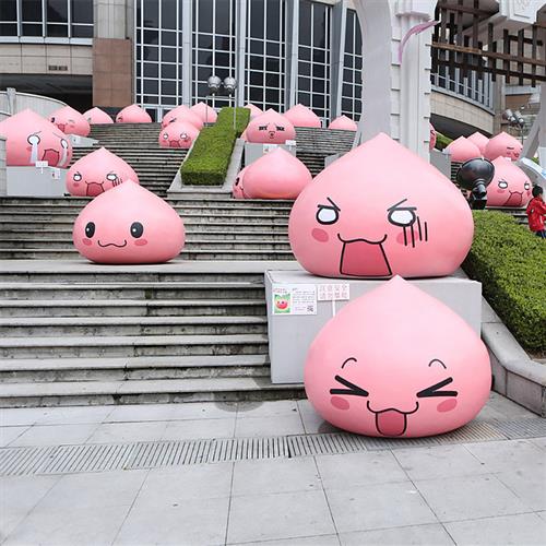 玻璃钢雕塑定制户外创意园林装饰落地摆件大型卡通公仔人物雕像