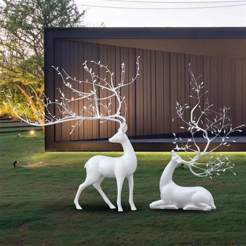 定制玻璃钢梅花鹿摆件不锈钢鹿雕塑售楼处大堂艺术小区景观装饰品