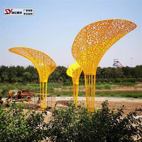 不锈钢大树雕塑金属镂空抽象植物大型户外房地产广场公园小区摆件