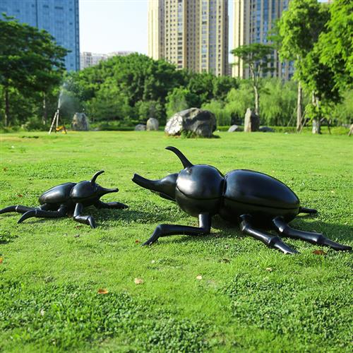 园林景区仿真黑色甲虫玻璃钢雕塑独角仙摆件户外公园草坪装饰小品