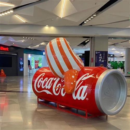 玻璃钢雕塑卡通人物店铺美陈商场纤维公仔玩偶大型摆件户外IP景观