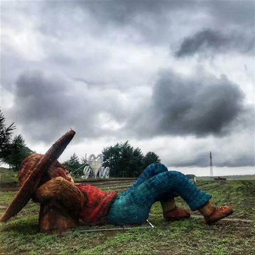 大型仿真绿雕工艺品动物造型国庆中秋节景观绿植雕塑户外摆件厂家