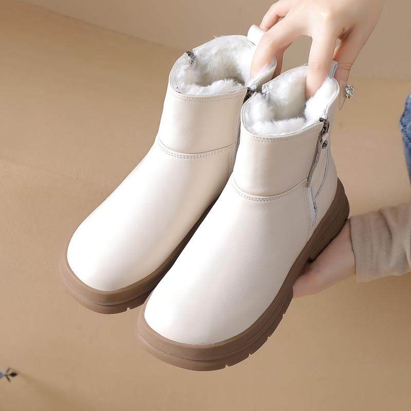白色厚底真皮雪地靴女羊毛短靴防滑软底妈妈鞋冬加绒加厚棉鞋女靴,女鞋,时尚雪地靴,淘宝优惠券,粉丝福利购,淘宝优惠卷
