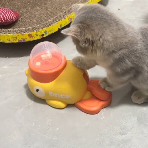 猫咪玩具解闷逗猫宠物零食冻干小黄发射器缓食防自动喂食训练器