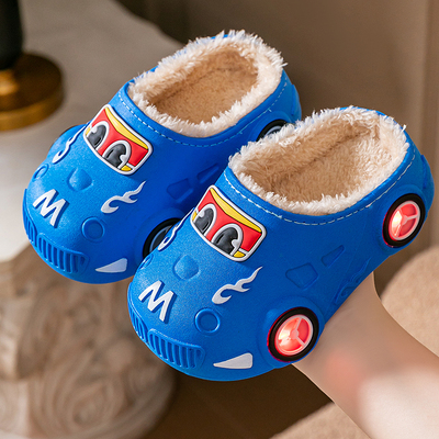 儿童防滑沙滩加绒洞洞鞋